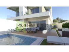 Casa Semindipendente di 226 mq in vendita Seixal, Portogallo