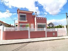 Esclusiva Casa Indipendente di 254 mq in vendita Almada, Distrito de Setúbal