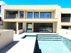 Prestigiosa casa di 175 mq in vendita Leceia, Oeiras, Lisbona