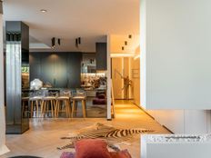 Appartamento di prestigio di 178 m² in vendita Avenida Defensores de Chaves, Lisbona