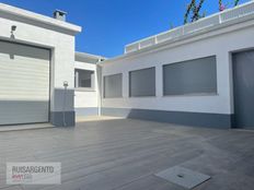 Prestigiosa casa di 212 mq in vendita Almada, Distrito de Setúbal