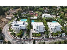 Prestigiosa villa di 647 mq in vendita, Marbella, Andalusia