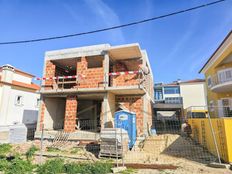 Casa di 187 mq in vendita Almada, Distrito de Setúbal