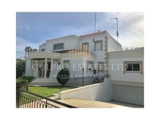 Villa in vendita a Germasógeia Limassol District Germasógeia