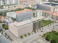 Appartamento di lusso di 376 m² in vendita Oporto