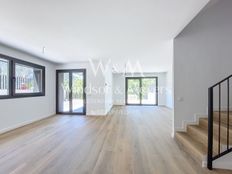 Casa Semindipendente di 426 mq in vendita Sant Julià de Lòria