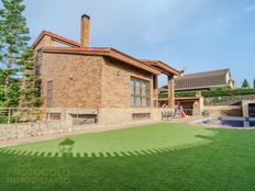 Casa di lusso di 434 mq  Urbanizacion El Coto, El Casar de Talamanca, Provincia de Guadalajara, Castilla-La Mancha