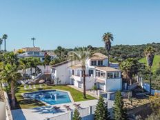 Prestigiosa villa di 578 mq in vendita, Estepona, Spagna