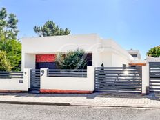 Casa di 184 mq in vendita Aroeira, Almada, Distrito de Setúbal