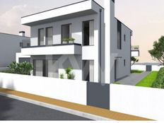 Casa di prestigio di 246 mq in vendita Aveiro, Portogallo