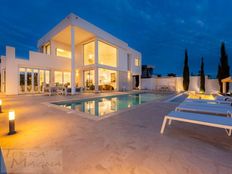 Esclusiva villa di 370 mq in vendita Adeje, Spagna