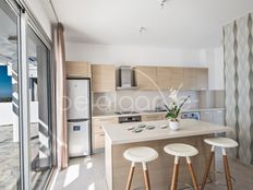 Prestigiosa villa di 231 mq in vendita, Ayia Napa, Cipro