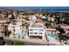 Appartamento in vendita a Germasógeia Limassol District Germasógeia