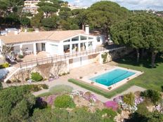 Prestigiosa villa di 400 mq in affitto Sant Feliu de Guíxols, Catalogna