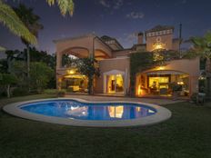 Prestigiosa villa di 686 mq in vendita Benahavís, Spagna