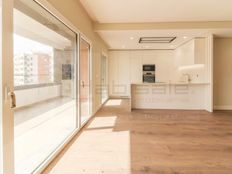 Appartamento di lusso di 184 m² in vendita Colinas do Cruzeiro, Odivelas, Lisbona