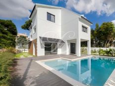 Prestigiosa casa di 348 mq in vendita Cascais e Estoril, Cascais, Lisbona