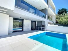 Prestigiosa casa di 200 mq in vendita Funchalinho, Almada, Distrito de Setúbal