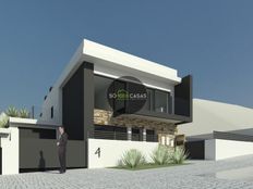 Casa di 172 mq in vendita Sobreda, Almada, Distrito de Setúbal