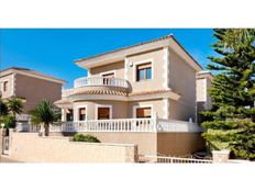 Villa in vendita a Torrevieja Comunità Valenciana Provincia de Alicante