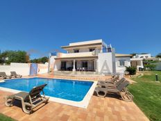 Prestigiosa casa di 214 mq in vendita Albufeira, Portogallo