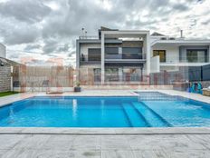 Casa di 360 mq in vendita Bairro da Primavera (Santa Iria de Azoia), Loures, Lisbona