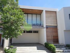 Casa di prestigio di 286 mq in vendita Zapopan, Messico