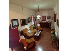 Prestigioso casale di 446 mq in vendita Alora, Spagna