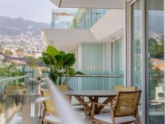 Appartamento di prestigio di 241 m² in vendita Avenida Infante, Funchal, Madeira