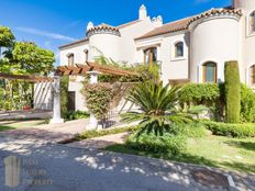 Prestigiosa Casa Semindipendente di 198 mq in vendita Paraiso, Estepona, Málaga, Andalusia