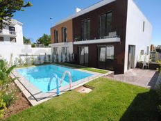 Esclusiva Casa Semindipendente in vendita Cascais e Estoril, Portogallo