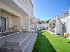 Casa di lusso di 330 mq in vendita Almada, Distrito de Setúbal