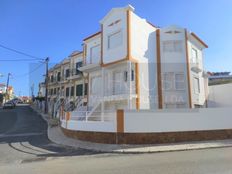 Casa di prestigio di 220 mq in vendita Centro, Mafra, Lisbona