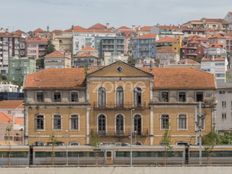 Terreno di 4200 mq in vendita - Coimbra, Portogallo