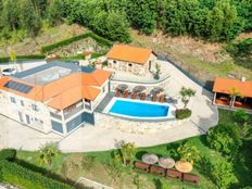 Casa di lusso in vendita a Lousada Oporto Lousada