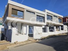 Esclusiva Casa Semindipendente di 270 mq in vendita Arneiro, Cascais e Estoril, Cascais, Lisbona