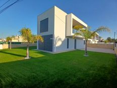 Casa Gemellata in vendita a Seixal Distrito de Setúbal Seixal