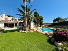 Prestigioso casale di 280 mq in vendita Es Castell, Isole Baleari