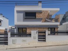 Casa Unifamiliare in vendita a Seixal Distrito de Setúbal Seixal