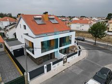 Prestigiosa Casa Semindipendente in vendita Seixal, Distrito de Setúbal