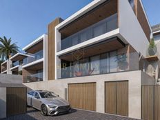 Prestigioso appartamento di 248 m² in vendita Funchal, Portogallo