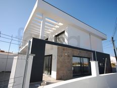 Prestigiosa casa di 133 mq in vendita Oeiras, Portogallo