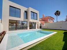 Casa Unifamiliare in vendita a Cascais e Estoril Lisbona Cascais