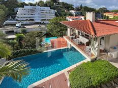 Casa di lusso di 453 mq in vendita Estoril, Cascais e Estoril, Cascais, Lisbona