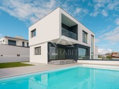 Prestigiosa Casa Indipendente di 180 mq in vendita Porto Dinheiro, Lourinhã, Lisbona