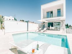 Villa in vendita a Nerja Andalusia Málaga