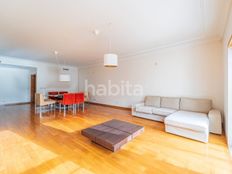 Appartamento di lusso di 204 m² in affitto Laranjeiras, Lisbona, Lisbon