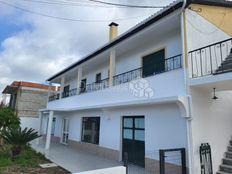 Casa Semindipendente in vendita Seixal, Distrito de Setúbal