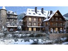 Appartamento di lusso di 136 m² in vendita Naut Aran, Spagna
