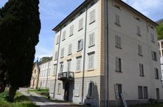 Prestigiosa casa di 645 mq in vendita Roveredo, Svizzera